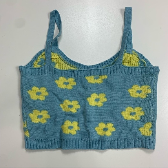 Luna Flower Knit Crop Top and Short Set Blue Yellow Size Medium - Picture 6 of 10